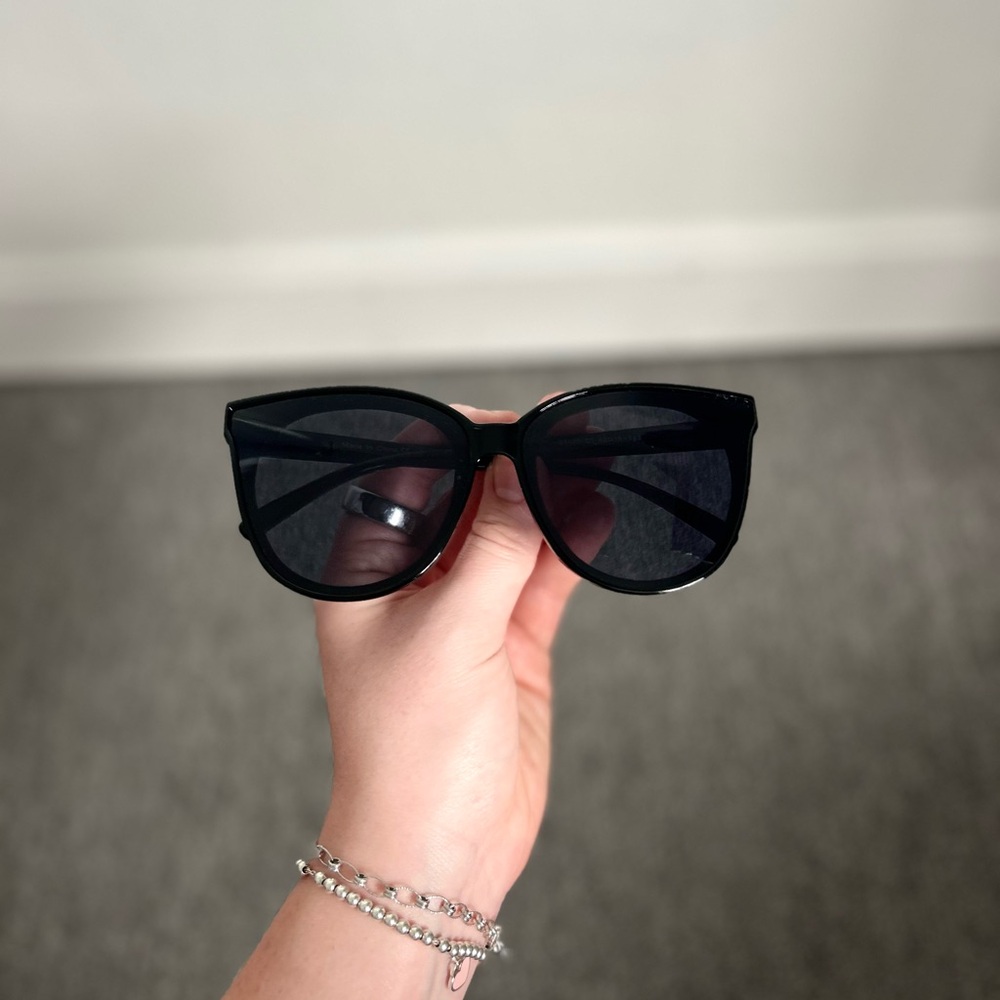 Classic Black Sunglasses